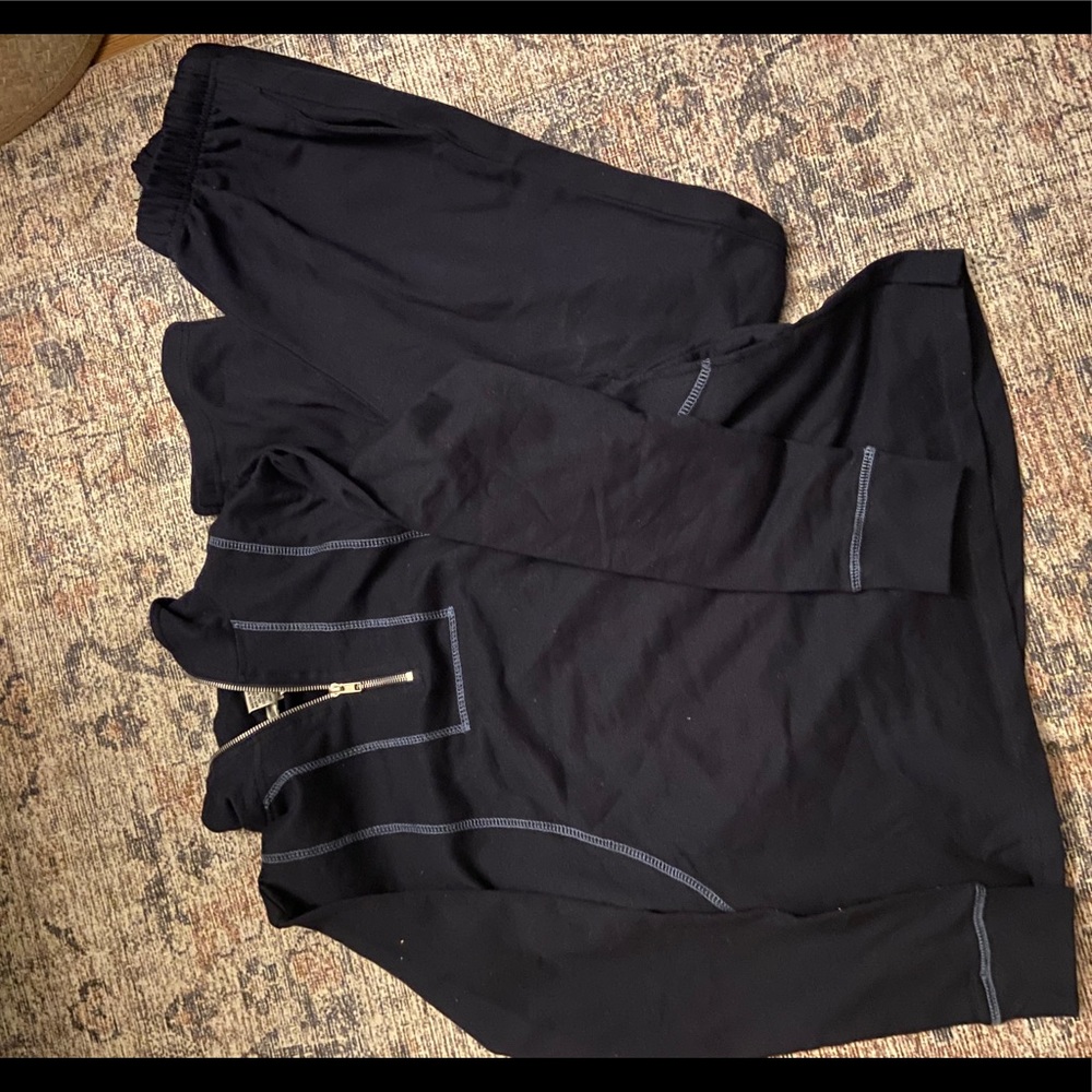 Navy Track Set! - Picture 5 of 5